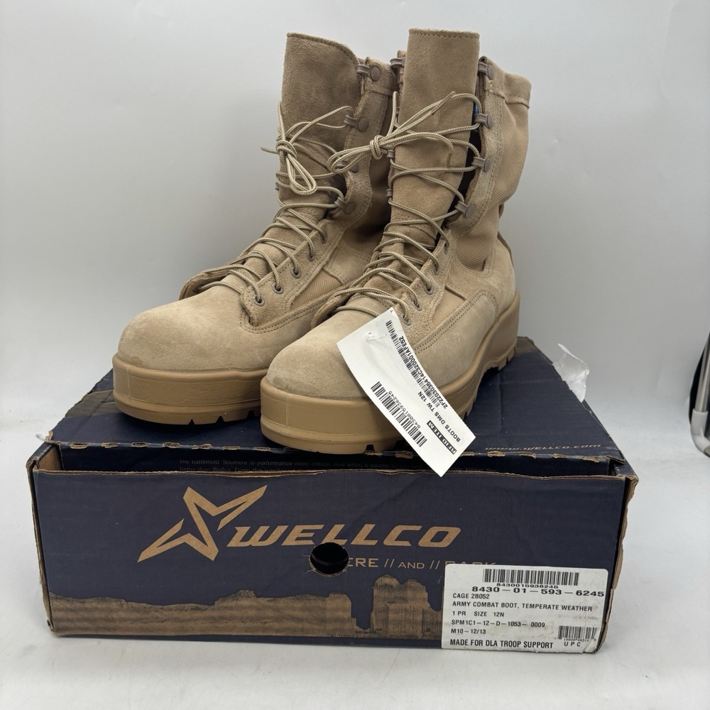 Wellco Desert Army Combat Boots Mens 12 N Vibram Sole WP Military NEW IN BOX